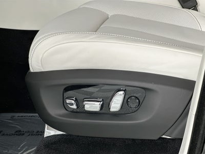 2026 Rolls-Royce Black Badge Cullinan Base