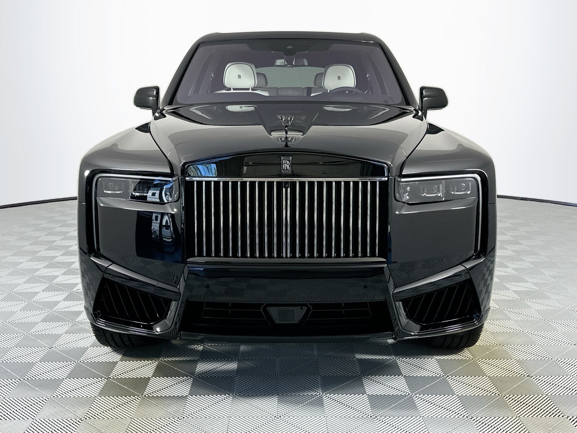 2026 Rolls-Royce Black Badge Cullinan Base