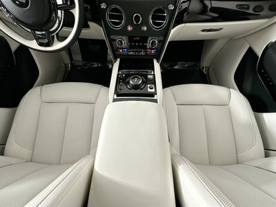 2026 Rolls-Royce Black Badge Cullinan Base