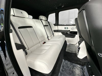2026 Rolls-Royce Black Badge Cullinan Base