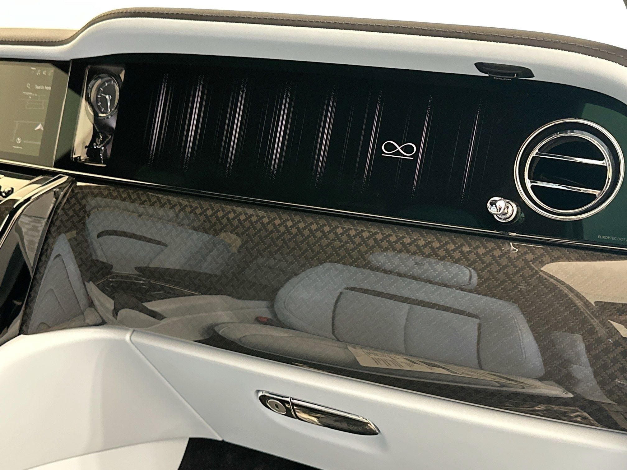 2026 Rolls-Royce Black Badge Cullinan Base