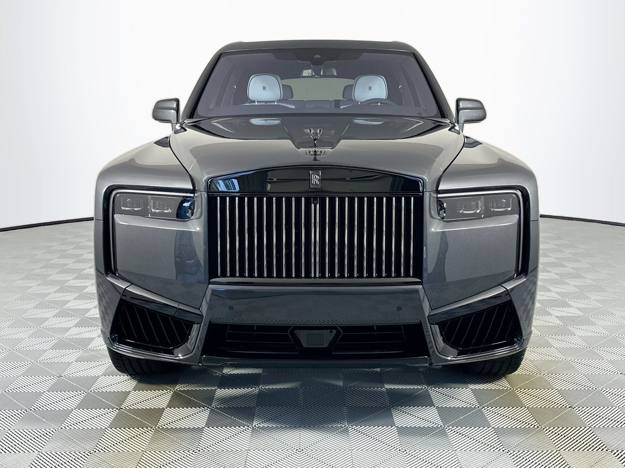 2026 Rolls-Royce Black Badge Cullinan Base