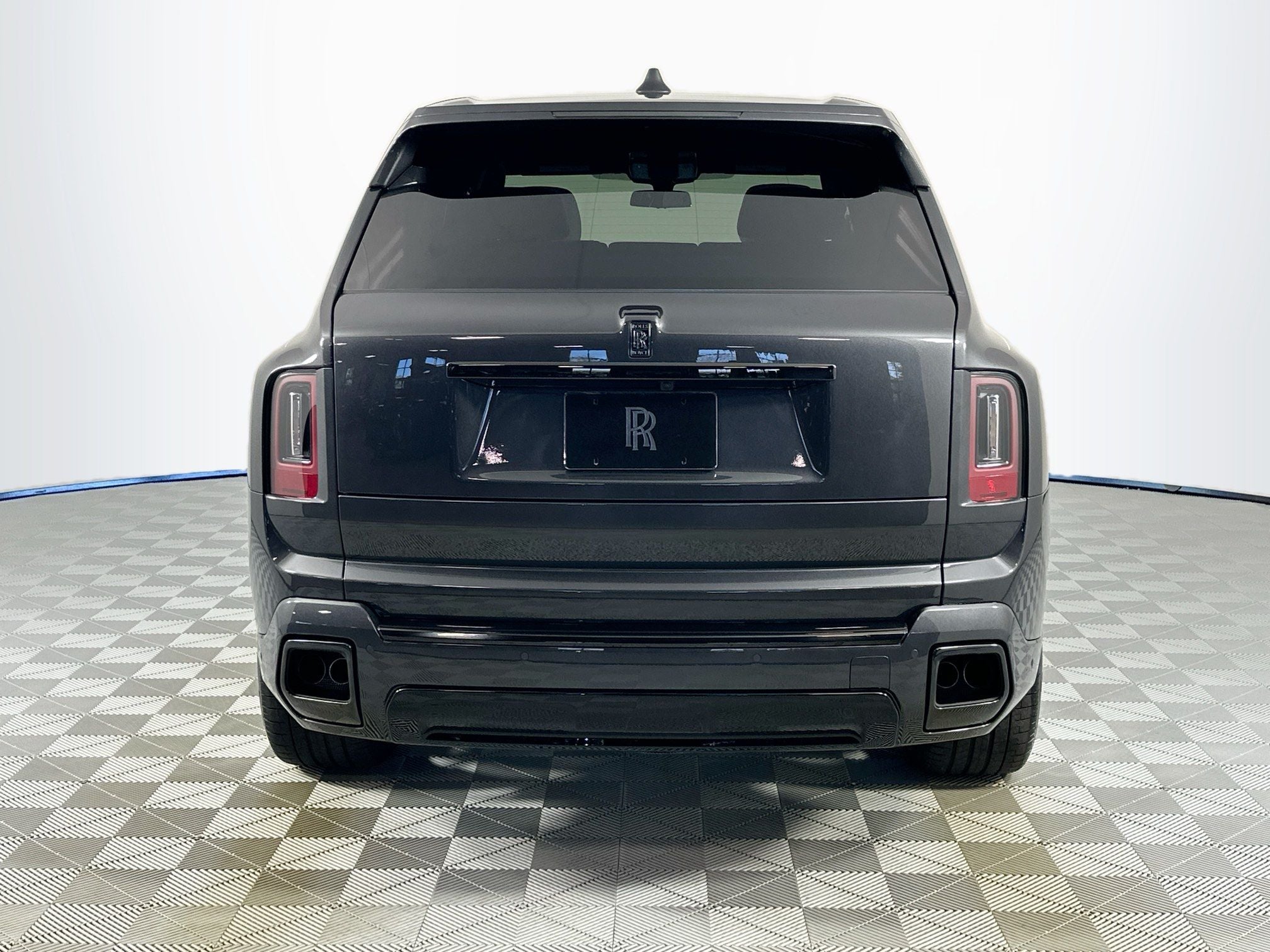 2026 Rolls-Royce Black Badge Cullinan Base