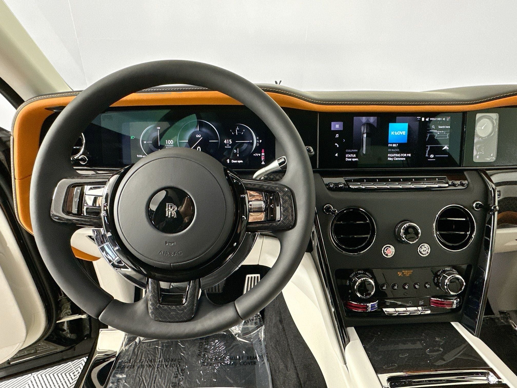 2026 Rolls-Royce Black Badge Cullinan Base