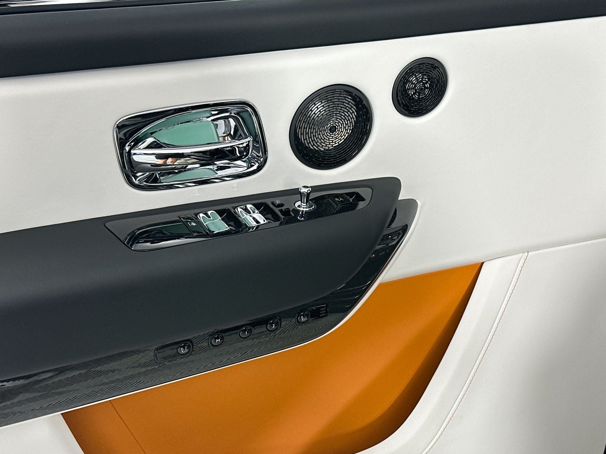 2026 Rolls-Royce Black Badge Cullinan Base