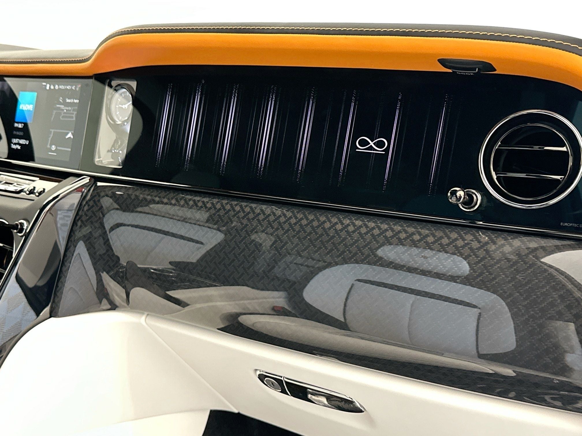 2026 Rolls-Royce Black Badge Cullinan Base