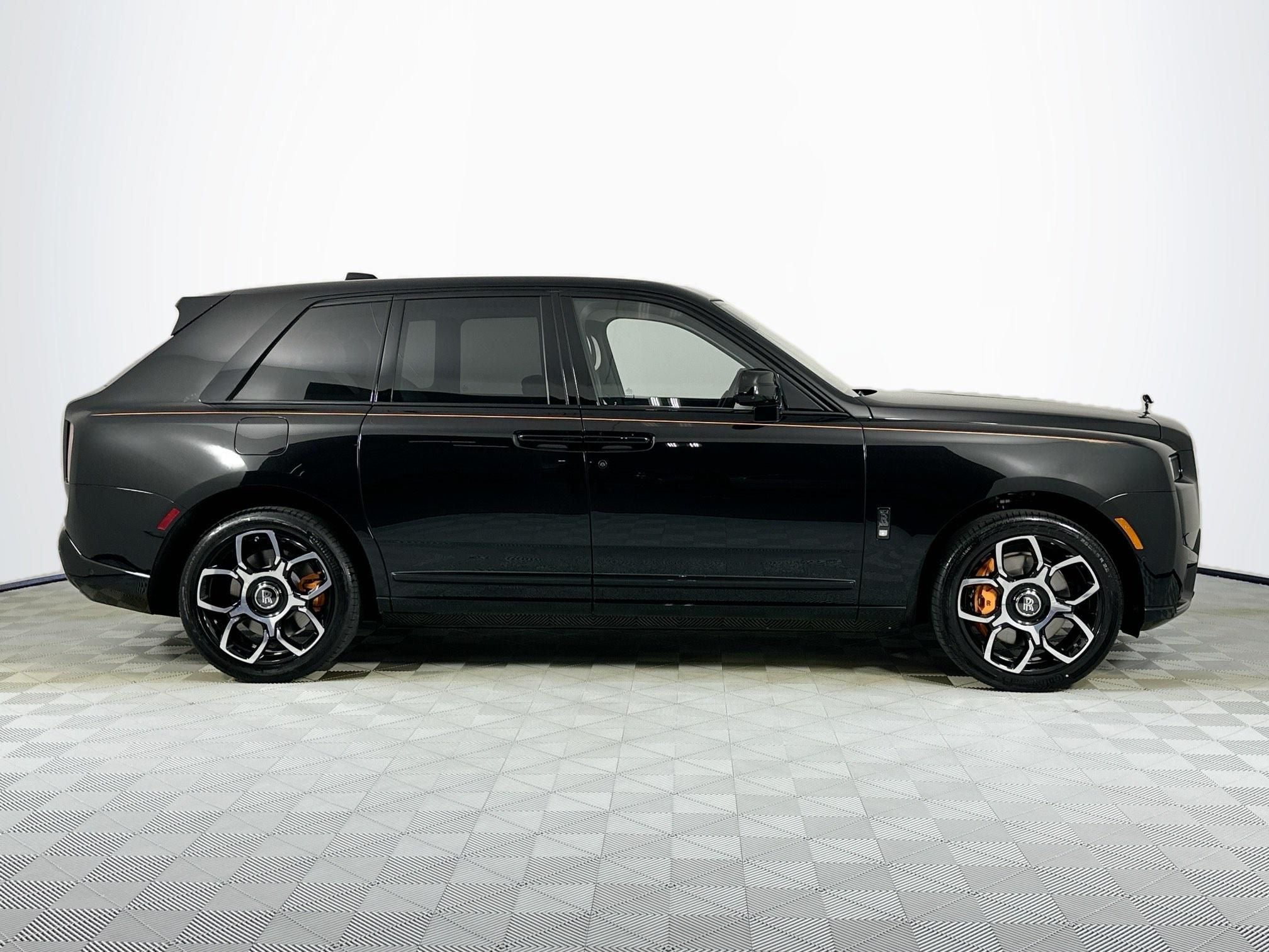 2026 Rolls-Royce Black Badge Cullinan Base