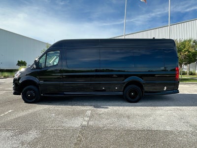 2025 Mercedes-Benz Luxe Cruiser Sprinter 3500 Cargo 170 WB High Roof