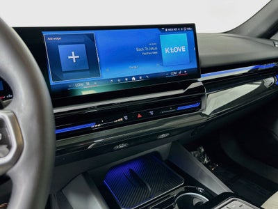 2025 BMW 5 Series 530i M Sport Package