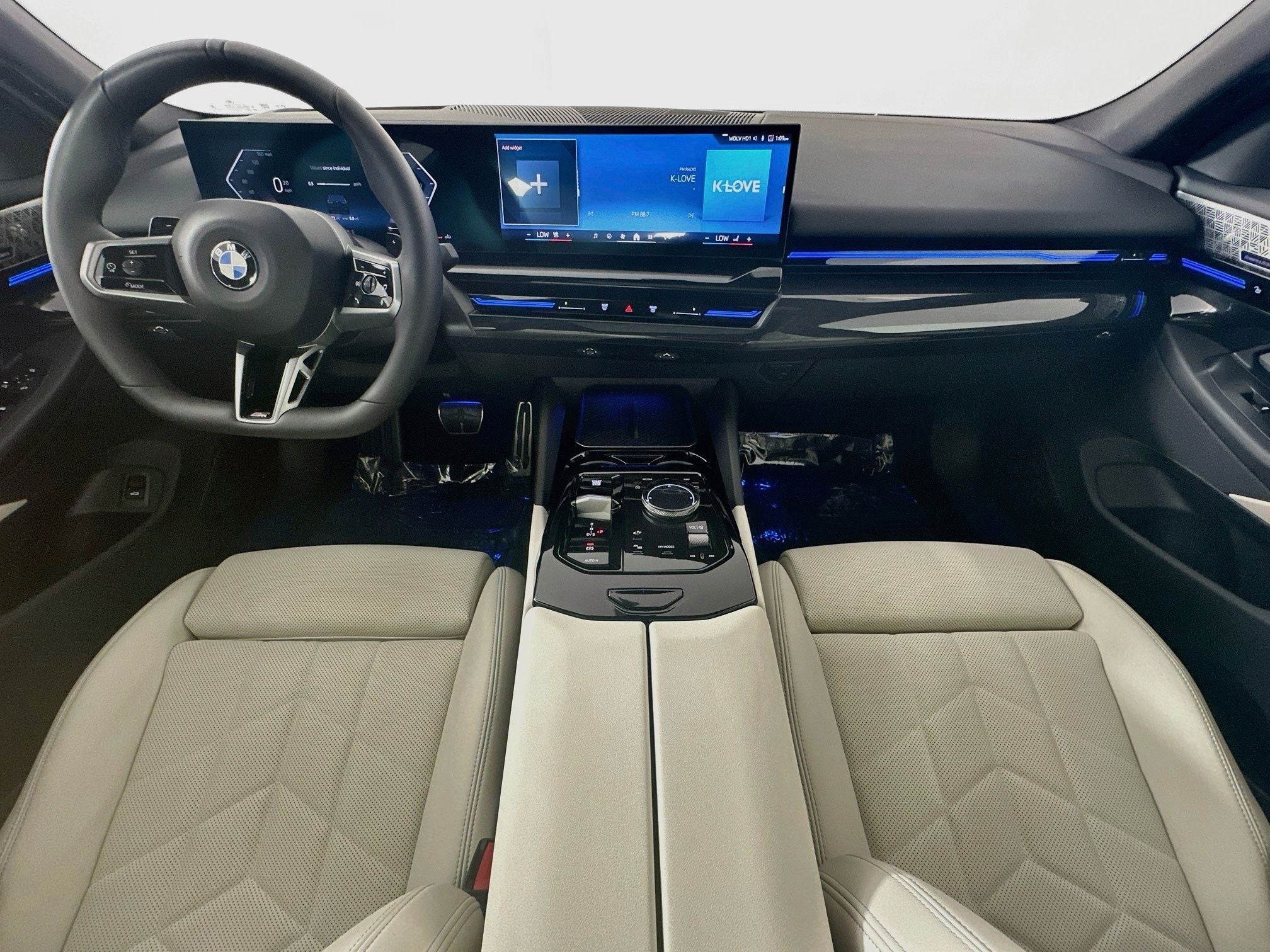 2025 BMW 5 Series 530i M Sport Package