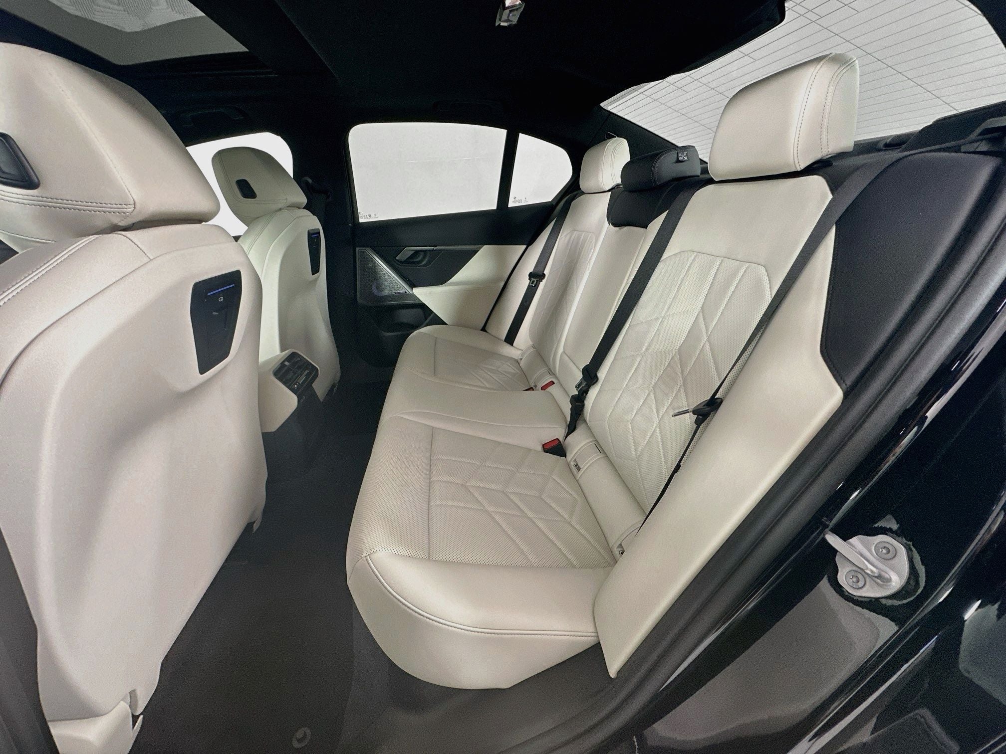 2025 BMW 5 Series 530i M Sport Package