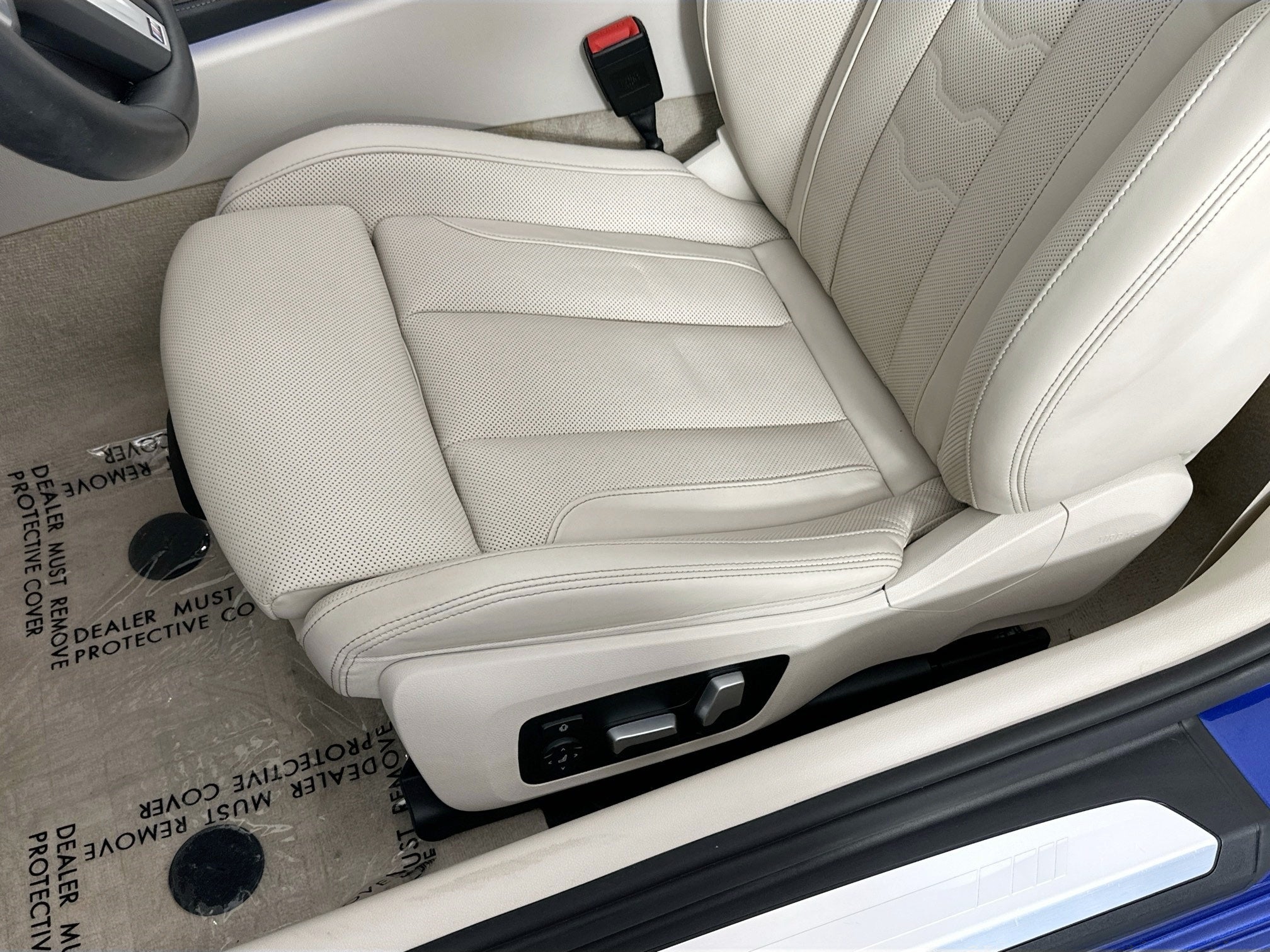 2024 BMW 8 Series 840i Convertible