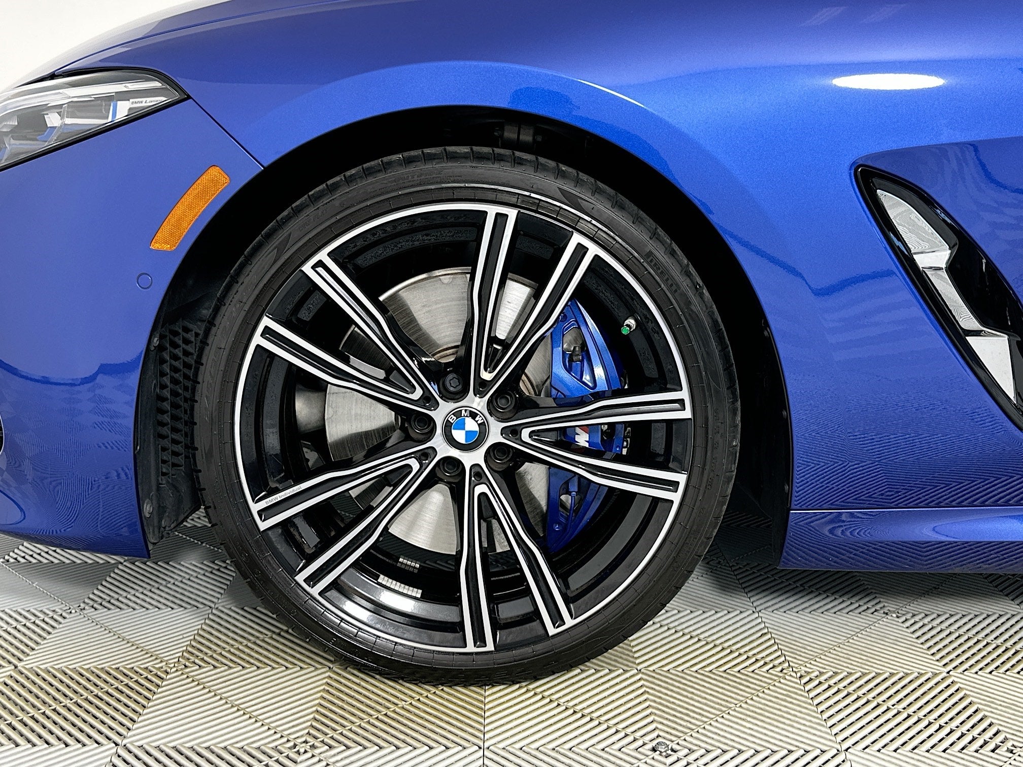 2024 BMW 8 Series 840i Convertible