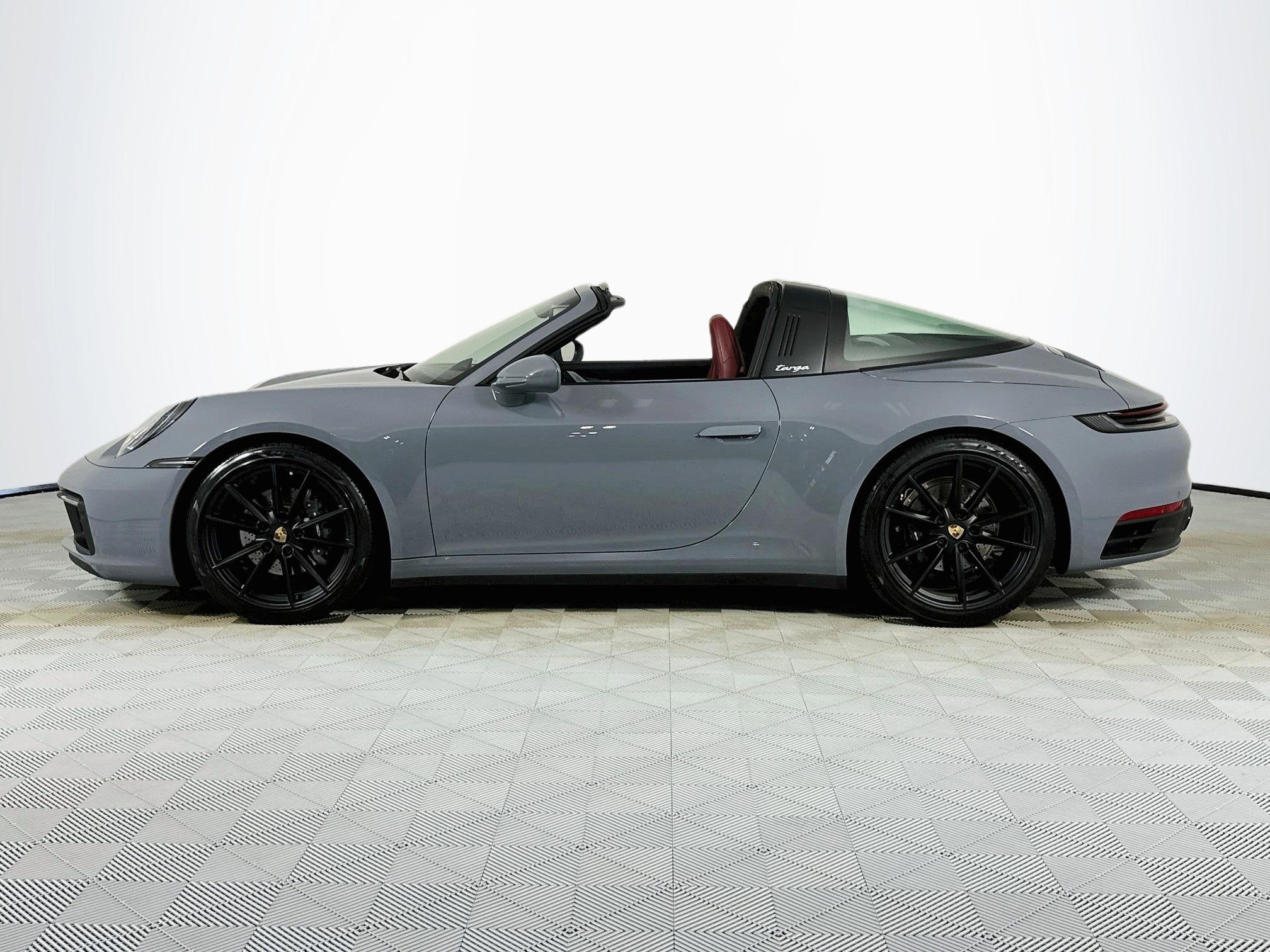 2024 Porsche 911 Targa 4