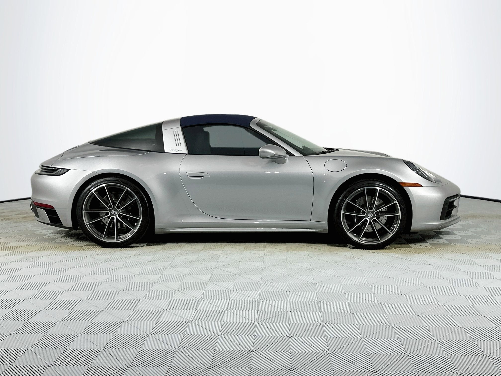 2024 Porsche 911 Targa 4S