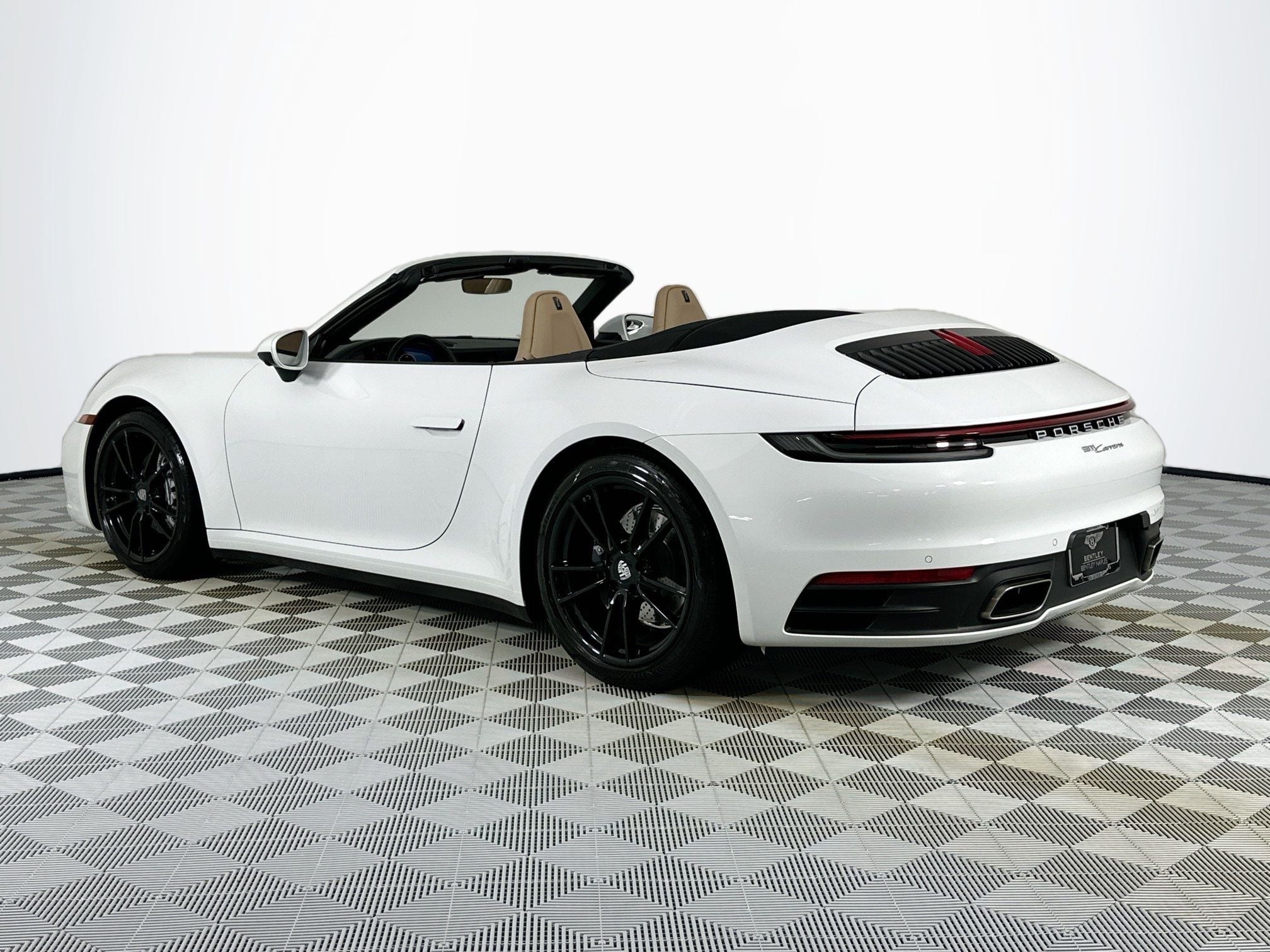 2022 Porsche 911 Carrera