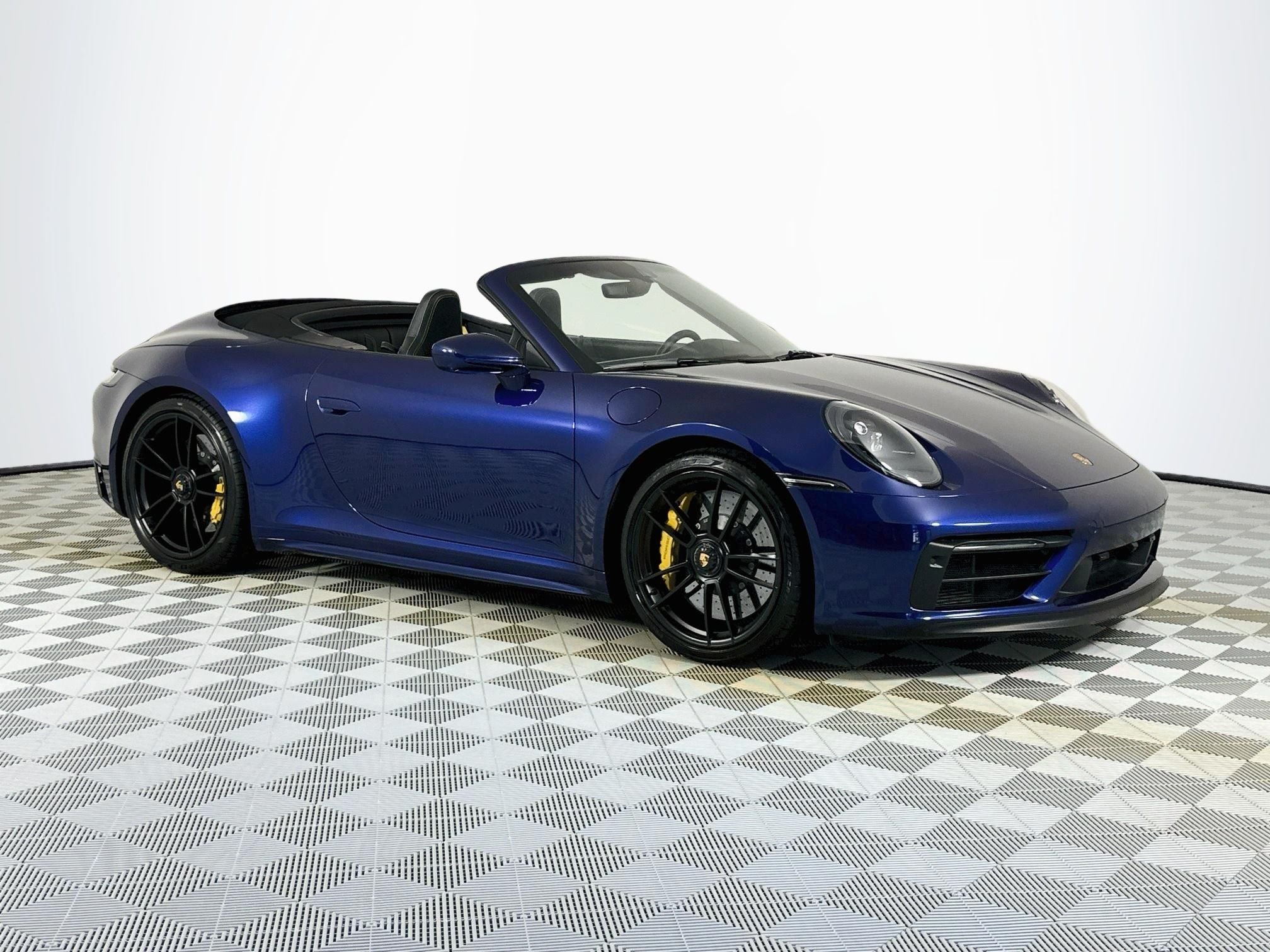 2022 Porsche 911 Carrera GTS PCCB