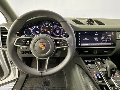 2023 Porsche Cayenne Platinum Edition