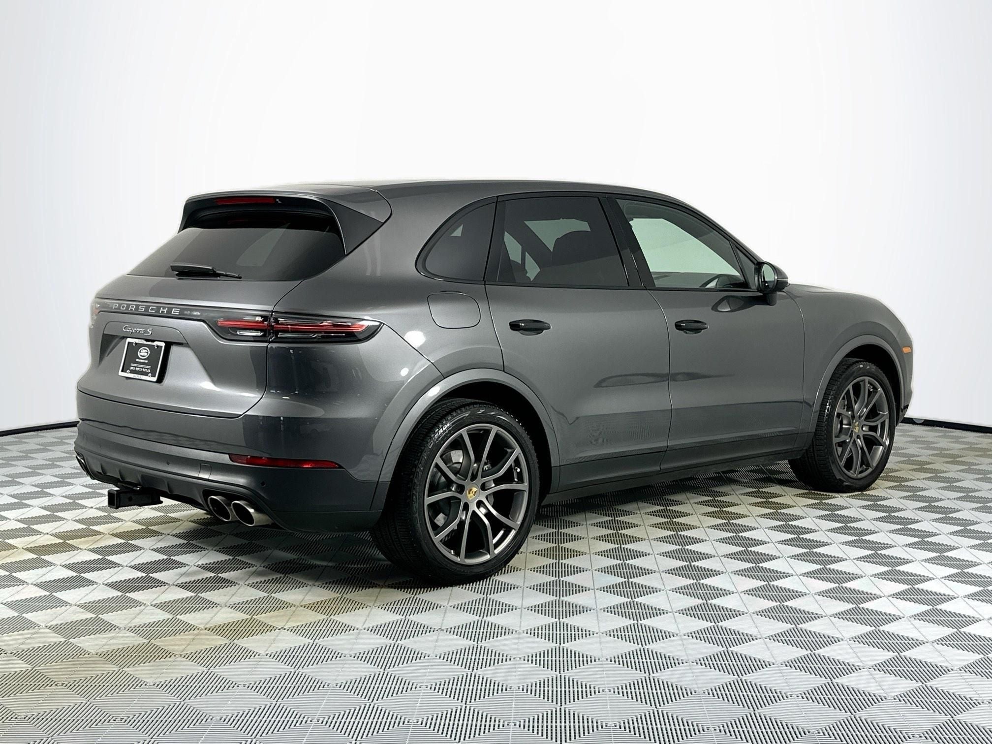 2019 Porsche Cayenne S