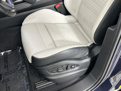 2025 Porsche Cayenne GTS