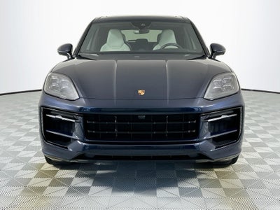 2025 Porsche Cayenne GTS