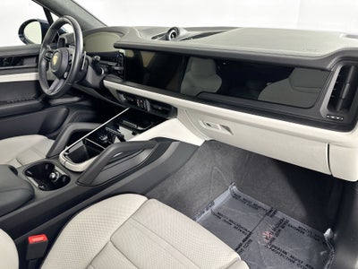 2025 Porsche Cayenne GTS