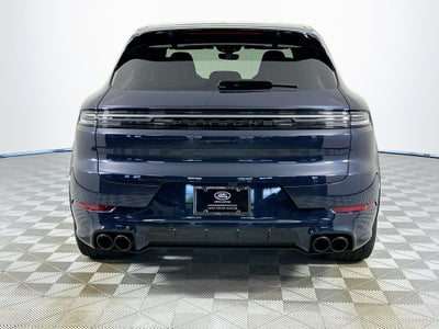 2025 Porsche Cayenne GTS