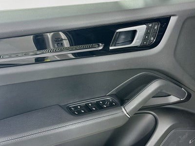 2023 Porsche Cayenne Coupe Base
