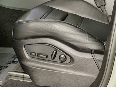 2023 Porsche Cayenne Coupe Base