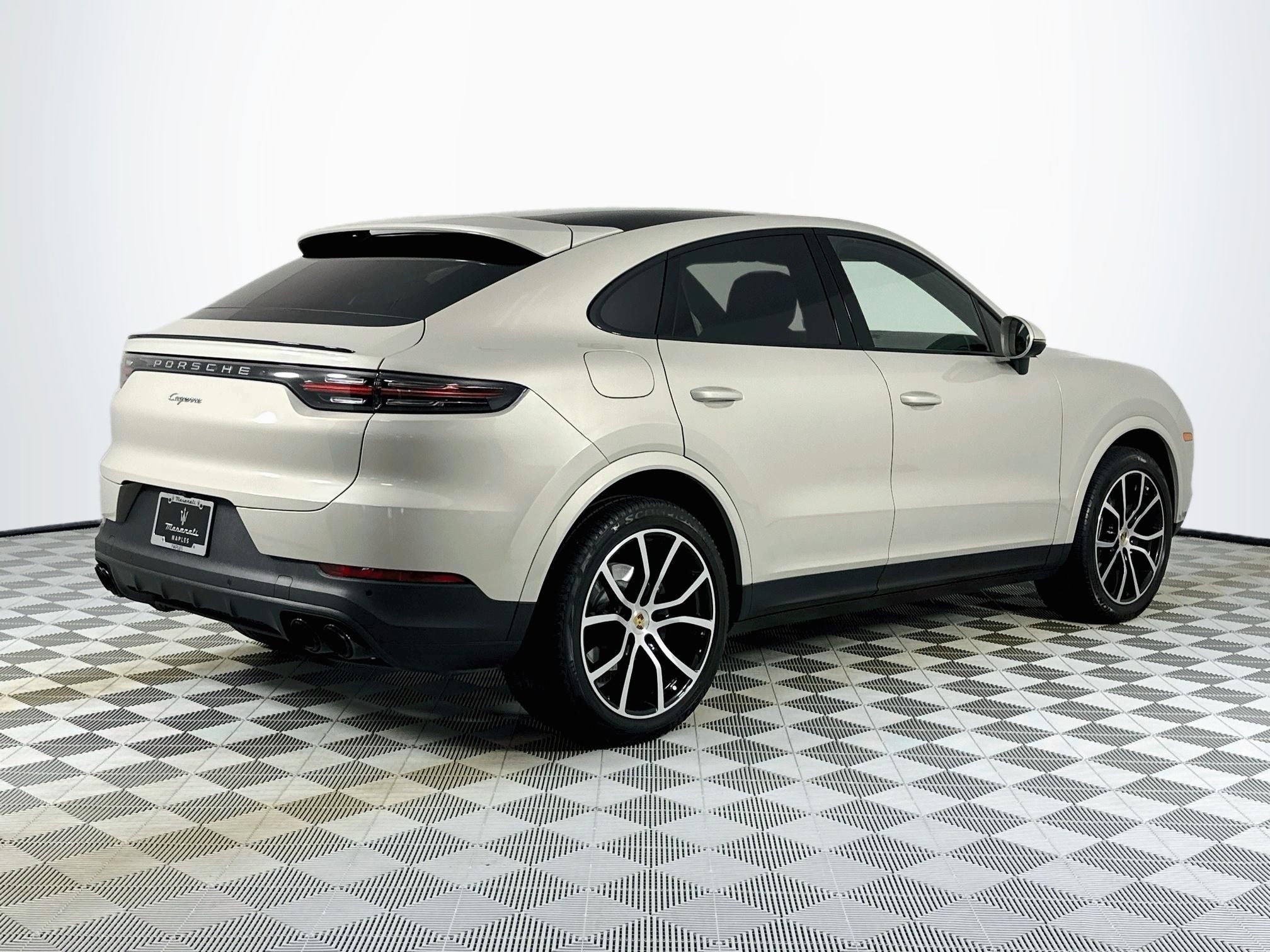 2023 Porsche Cayenne Coupe Base