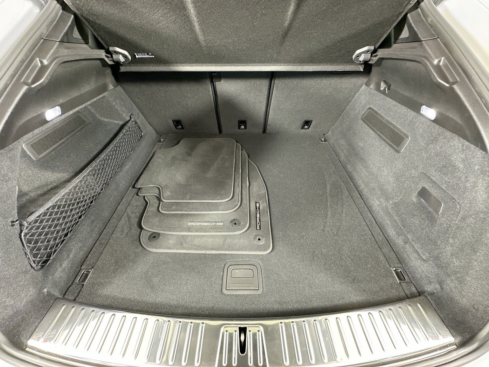 2024 Porsche Cayenne Coupe Base