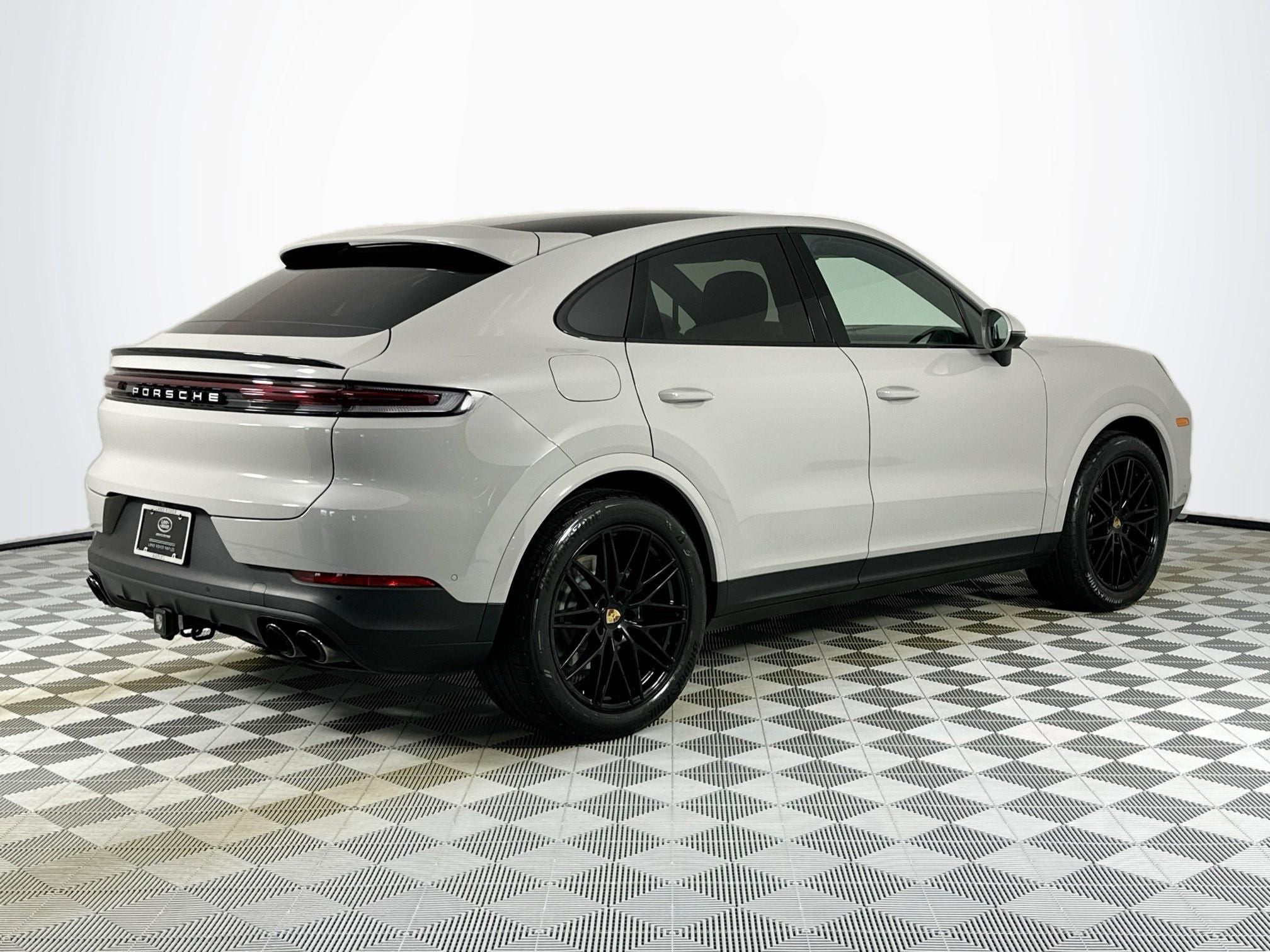 2024 Porsche Cayenne Coupe Base