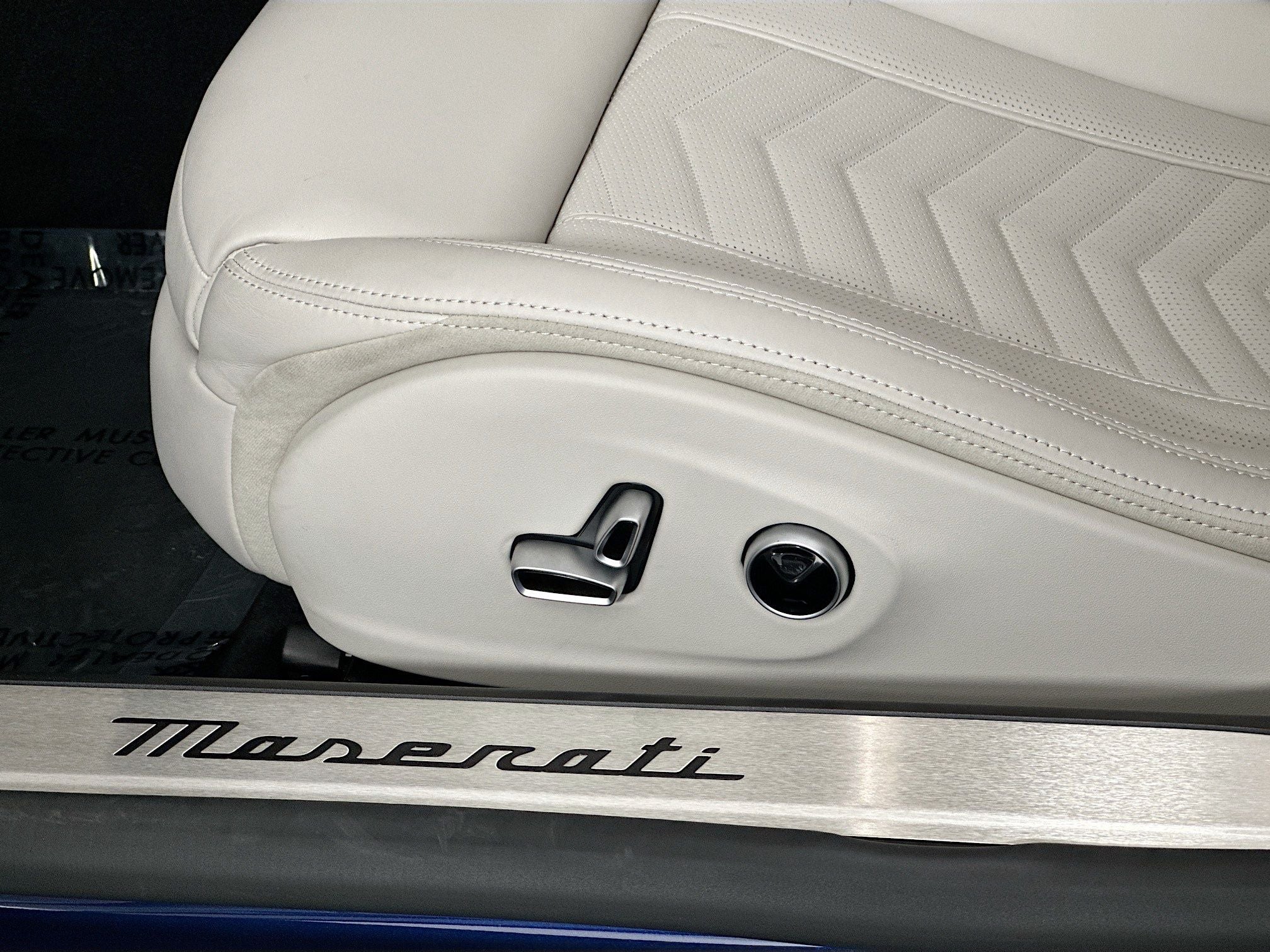 2026 Maserati GranCabrio 