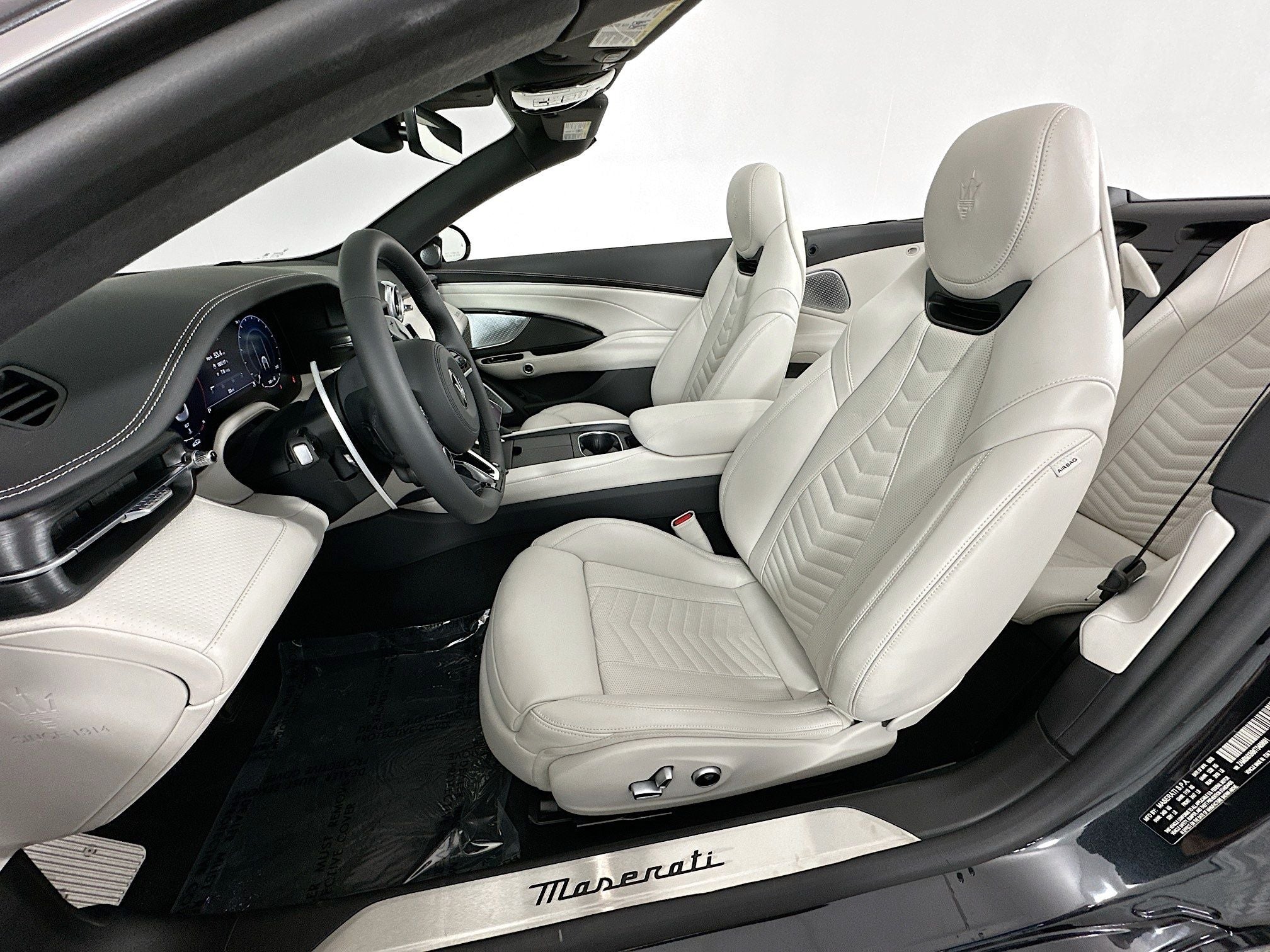 2026 Maserati GranCabrio 