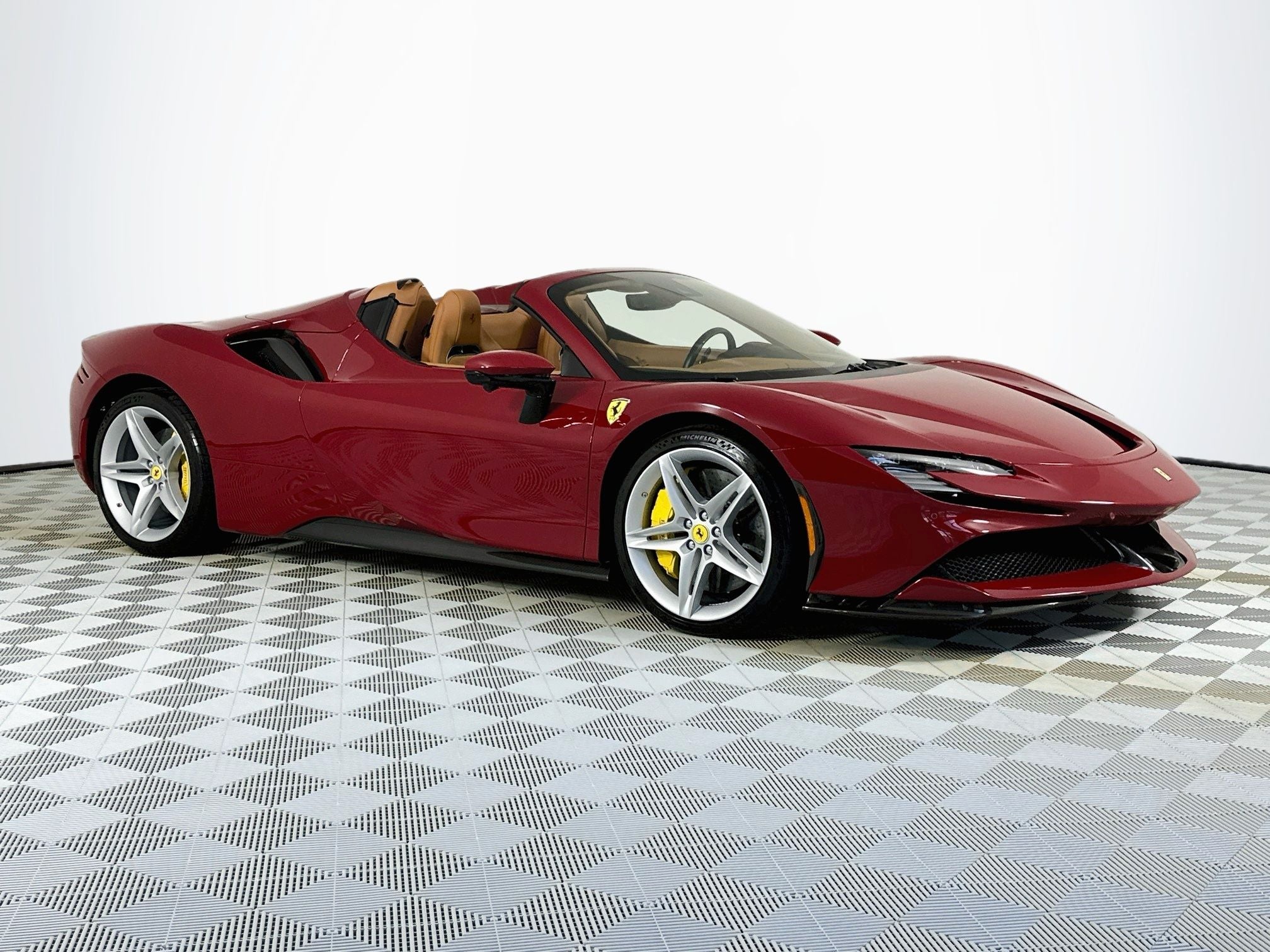 2023 Ferrari SF90 Spider Base