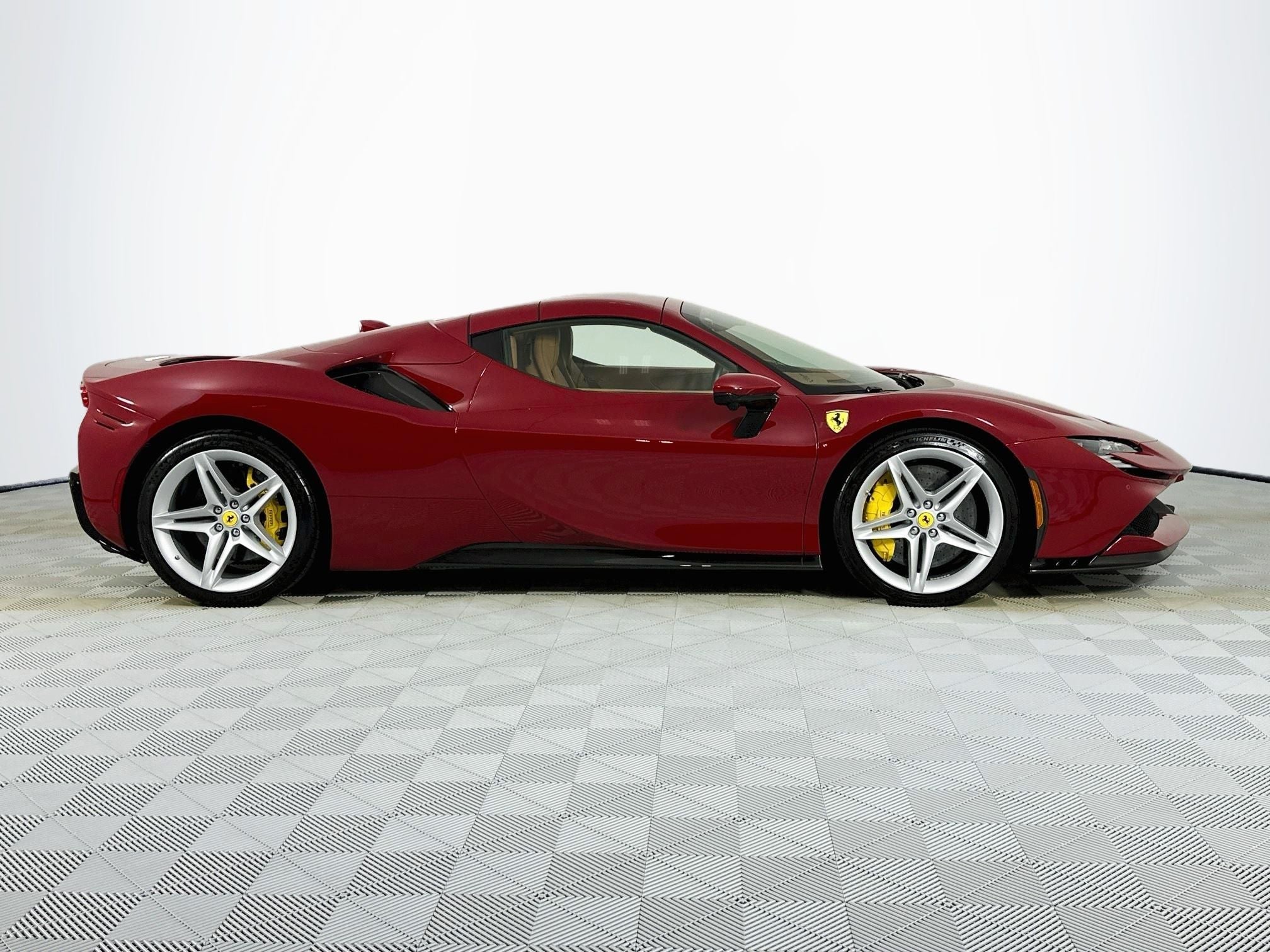 2023 Ferrari SF90 Spider Base