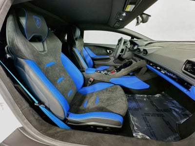 2023 Lamborghini Huracan Sterrato Base