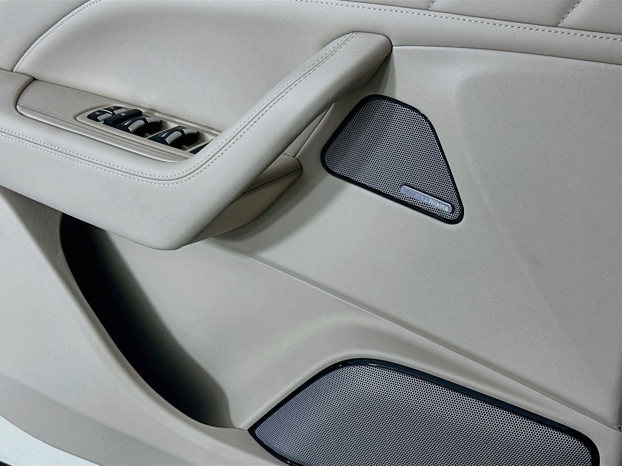 2023 Maserati Levante Modena