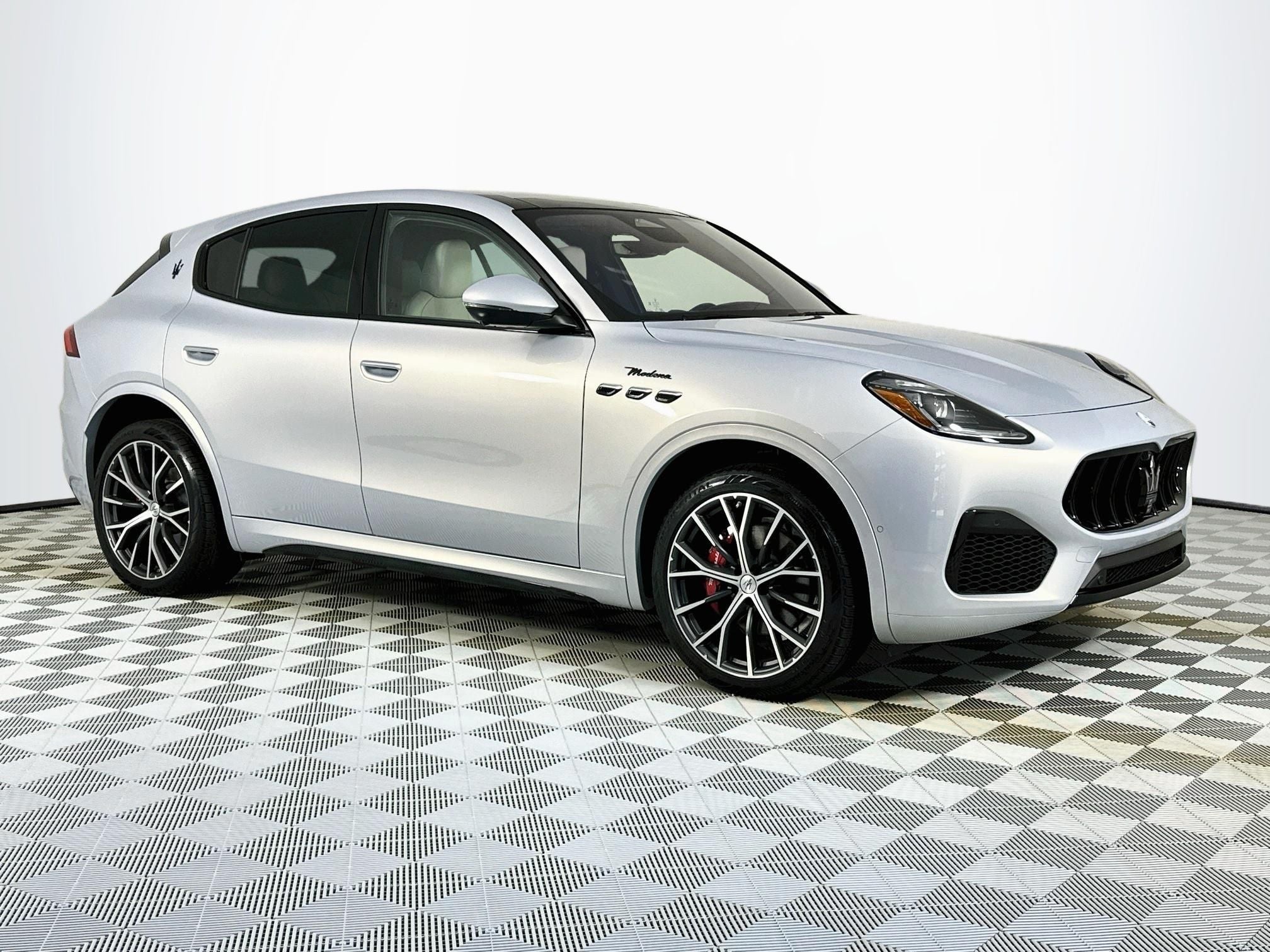 2023 Maserati Grecale Modena