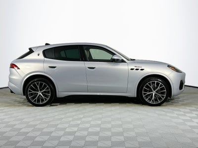 2026 Maserati Grecale Modena