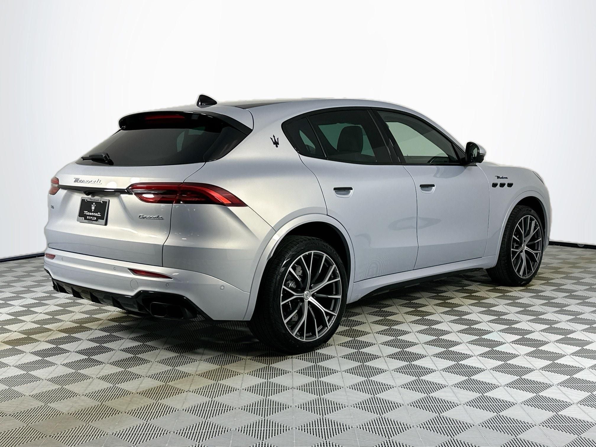 2026 Maserati Grecale Modena
