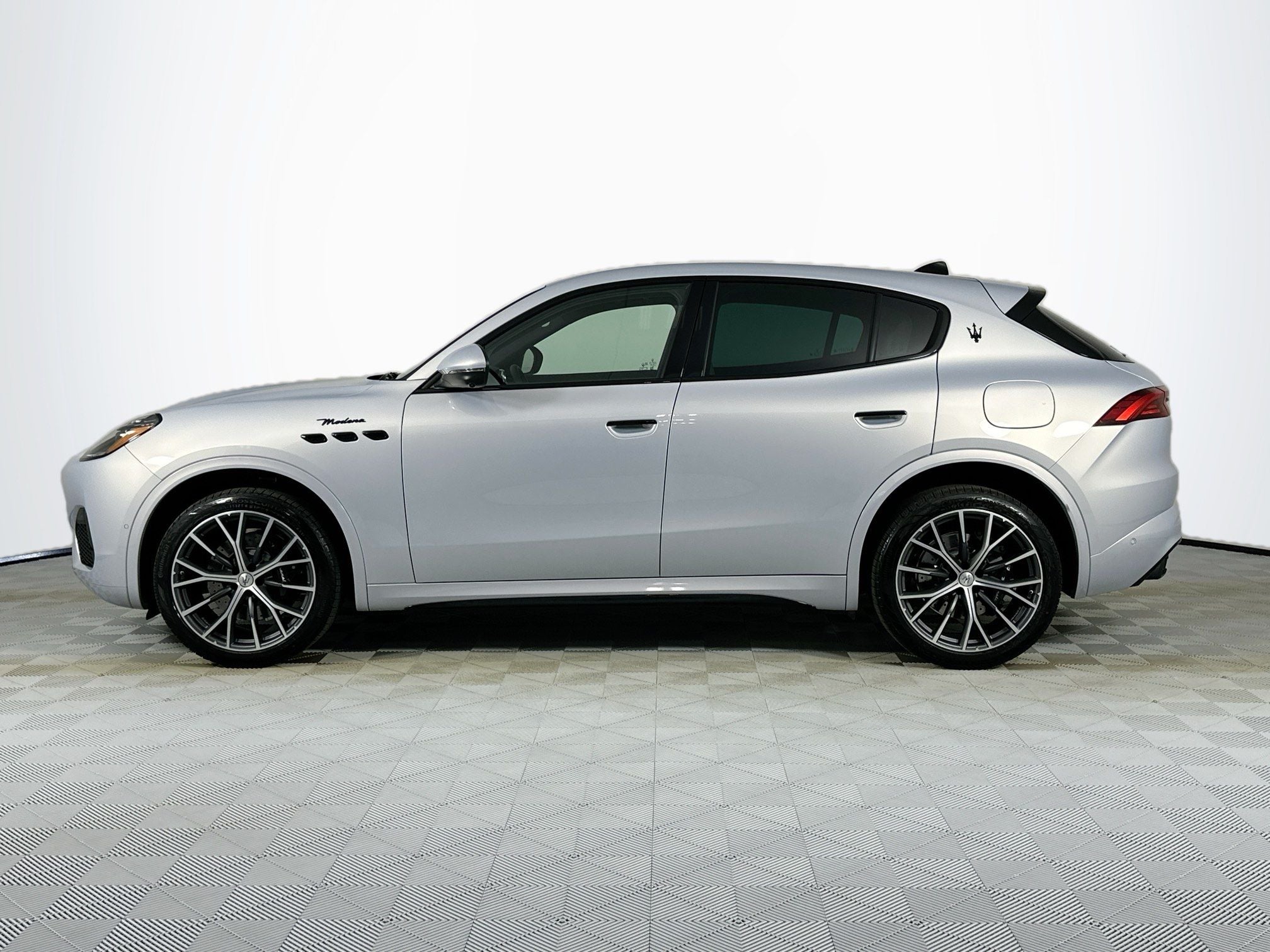 2026 Maserati Grecale Modena