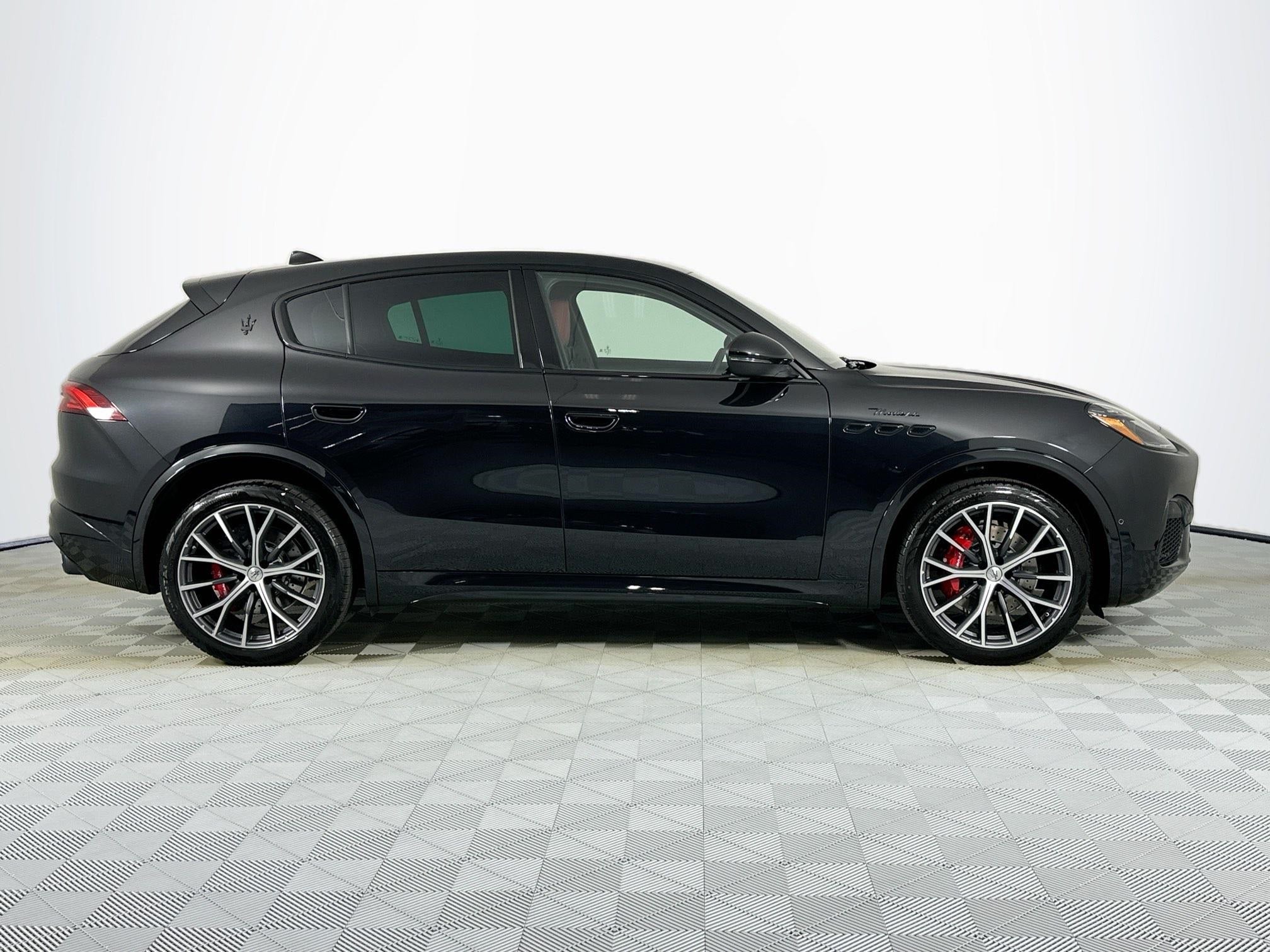 2026 Maserati Grecale Modena