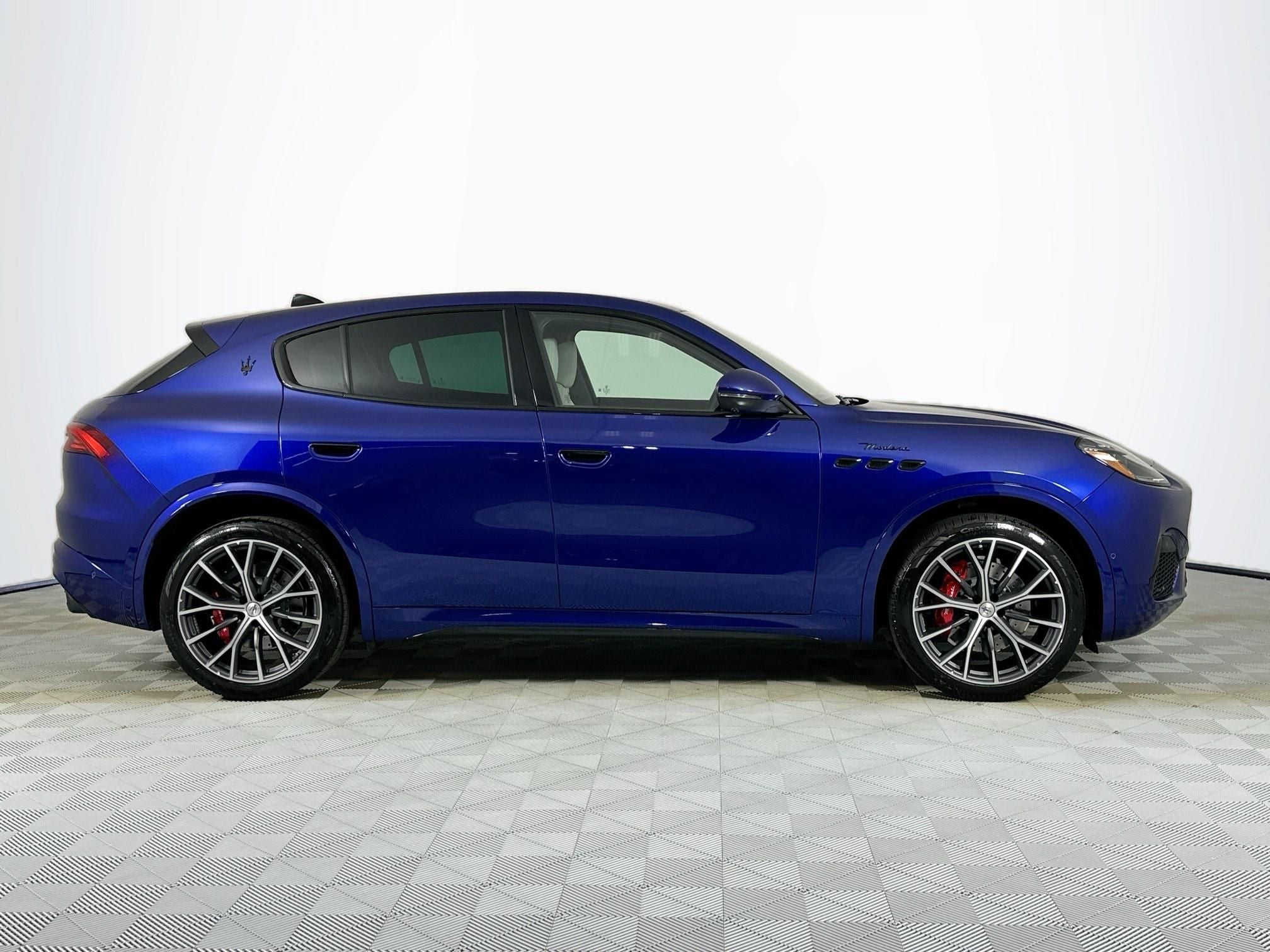 2026 Maserati Grecale Modena