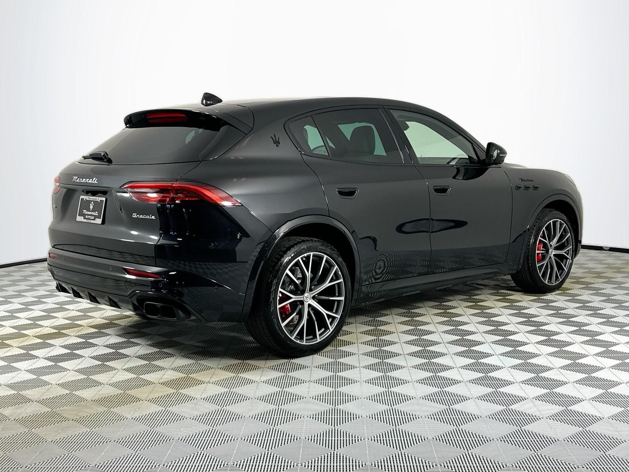 2026 Maserati Grecale Modena