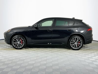 2026 Maserati Grecale Modena