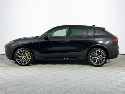 2026 Maserati Grecale Modena