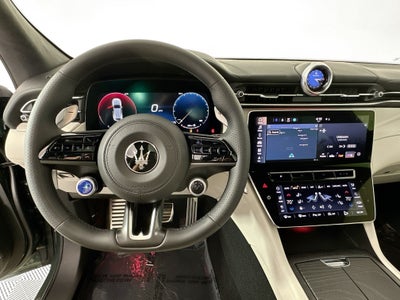 2026 Maserati Grecale Modena