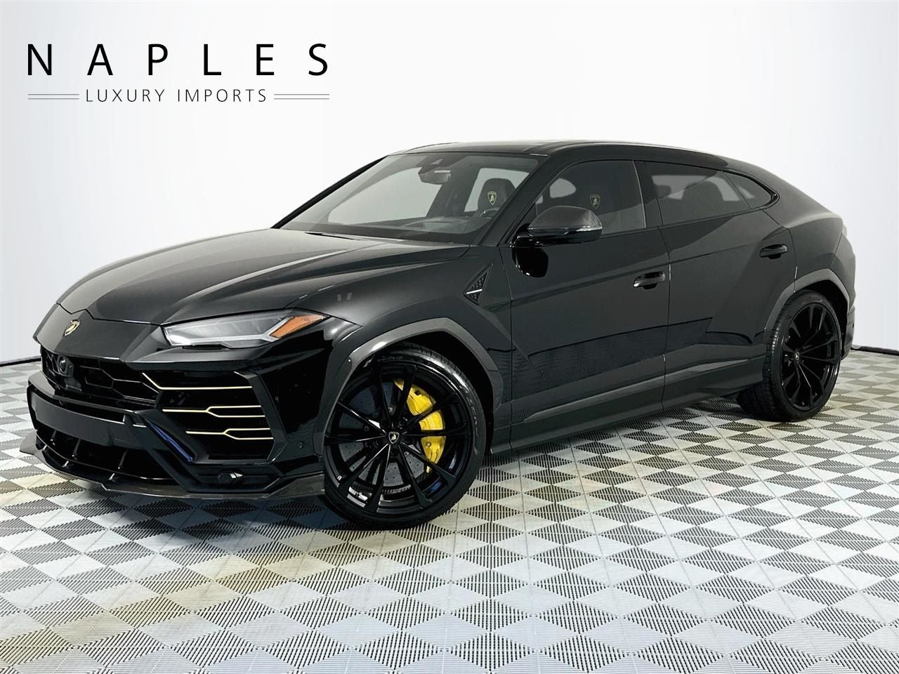 2019 Lamborghini Urus Base