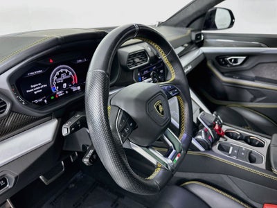 2019 Lamborghini Urus Base